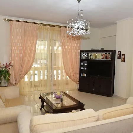 Apartman Near The Old Venetian Harbor